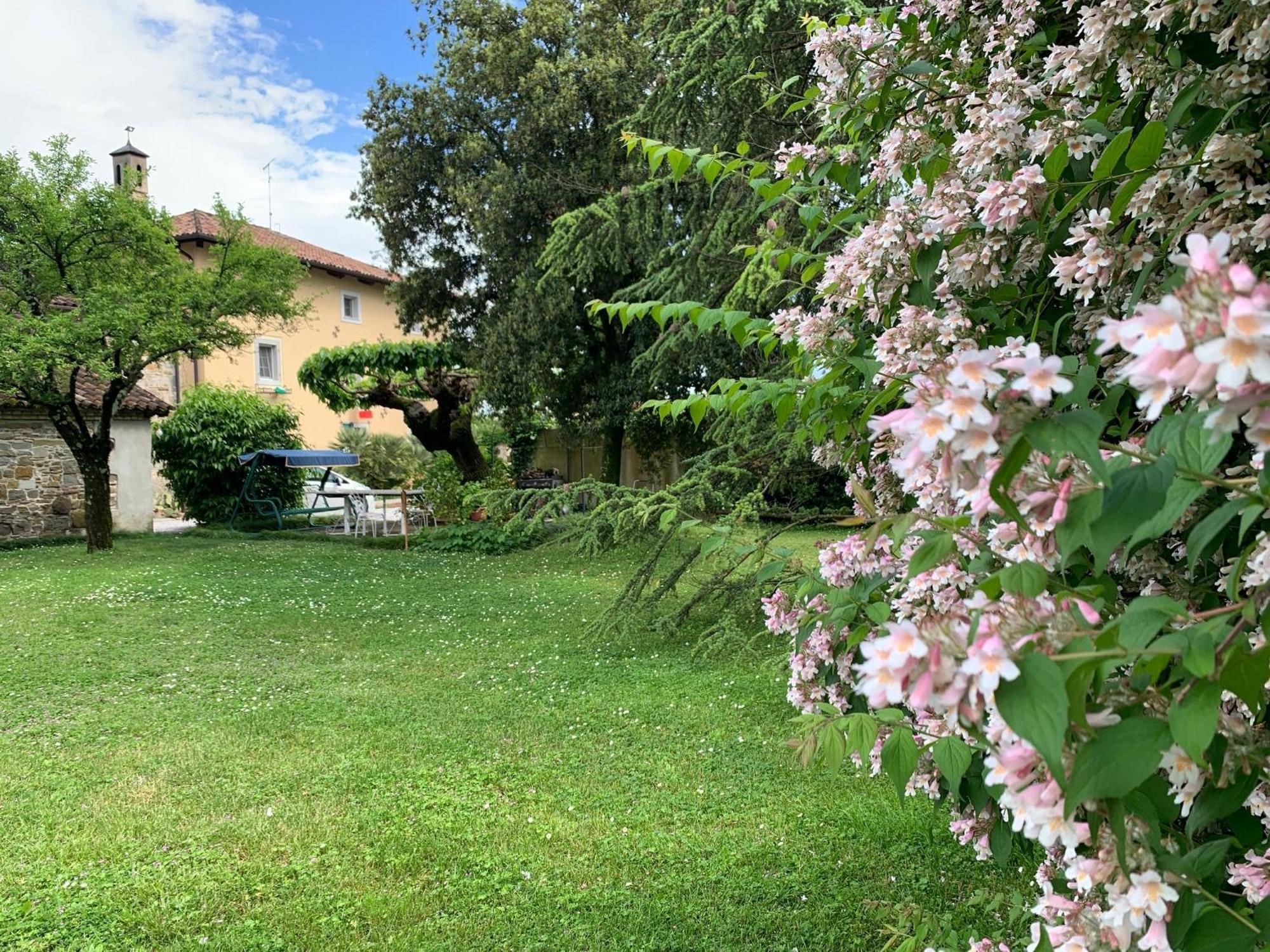 Casa Due Tigli B&B Corno di Rosazzo Esterno foto